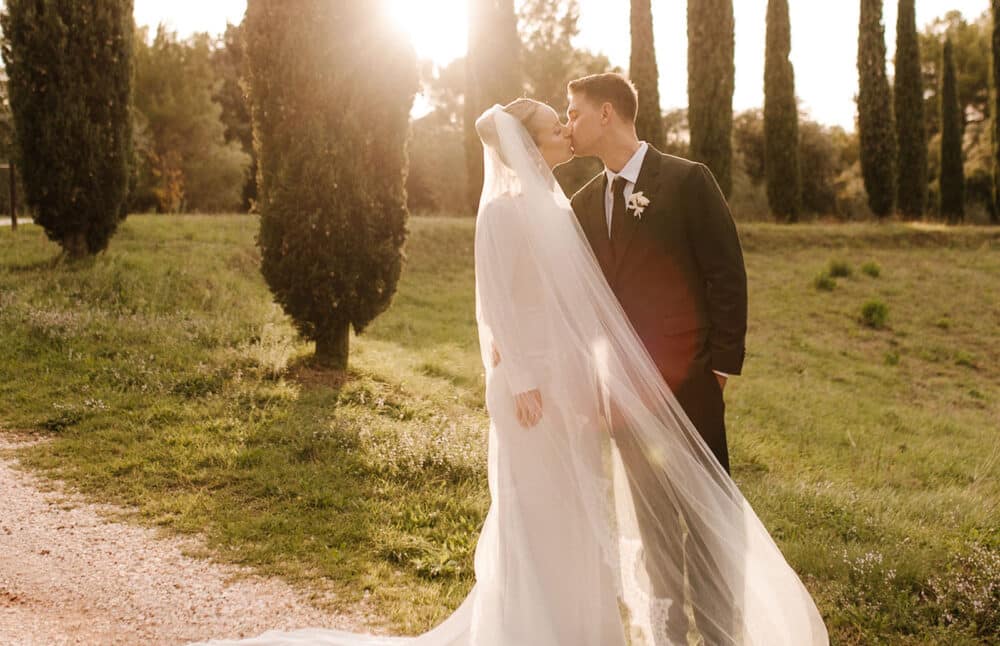 Plan a Wedding at Castello di Rosciano - Tuscany, Italy